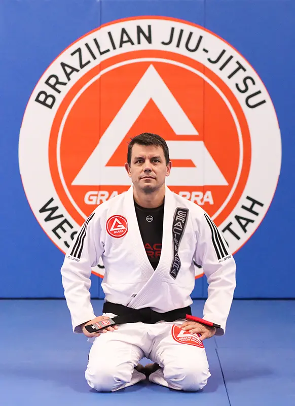 Prof. Gabriel Weinem, Gracie Barra black belt instructor