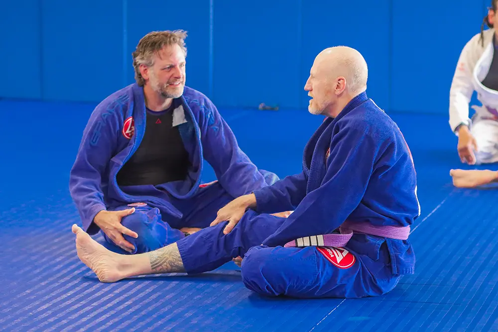 Intermediate adults Jiu-Jitsu training at Gracie Barra Riverton